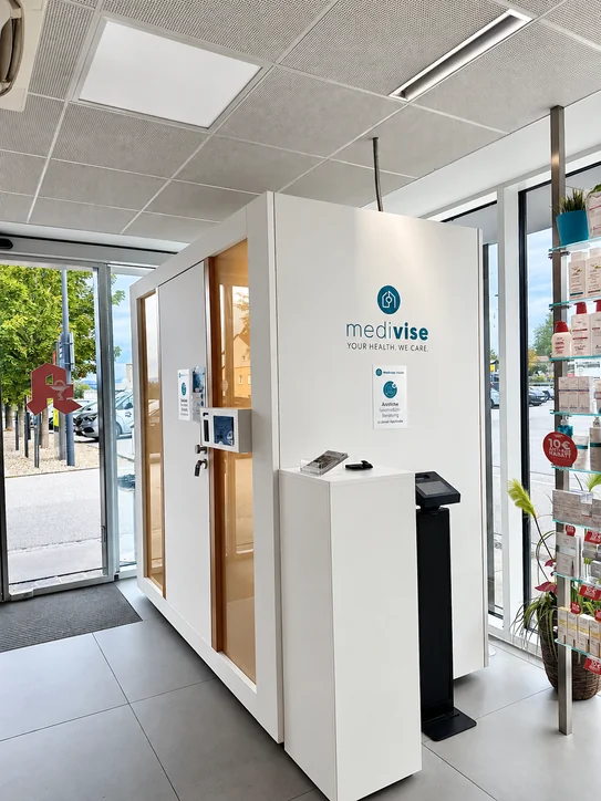 MEDIVISE Telemedizin-Box in der Blauen Apotheke